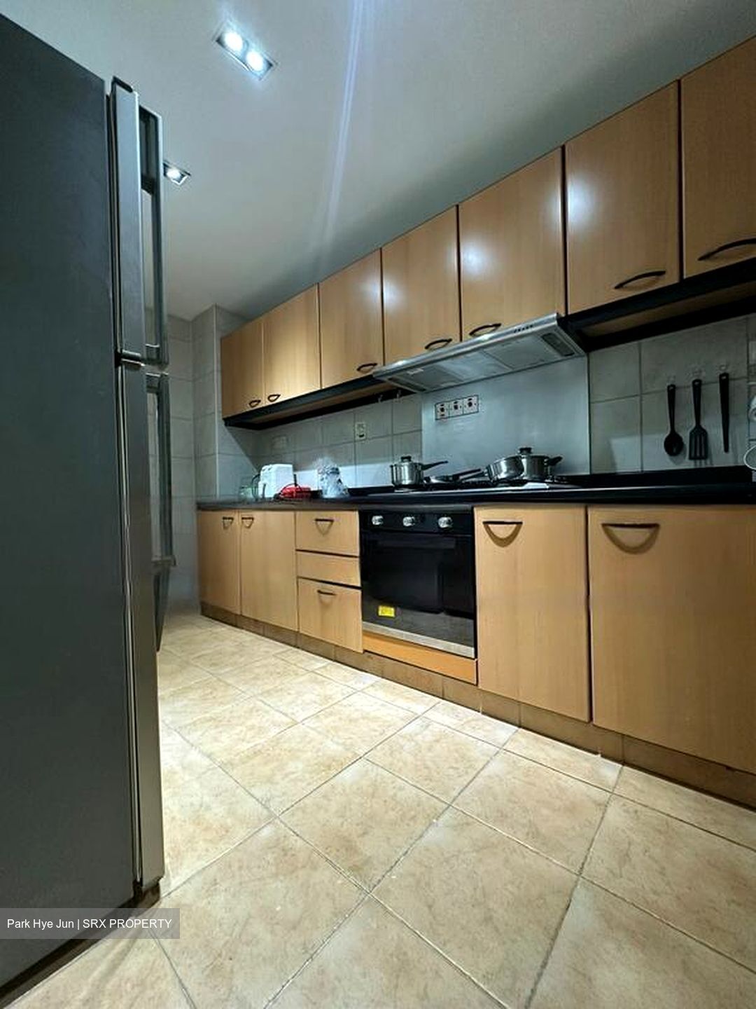 UE Square (D9), Apartment #547849801